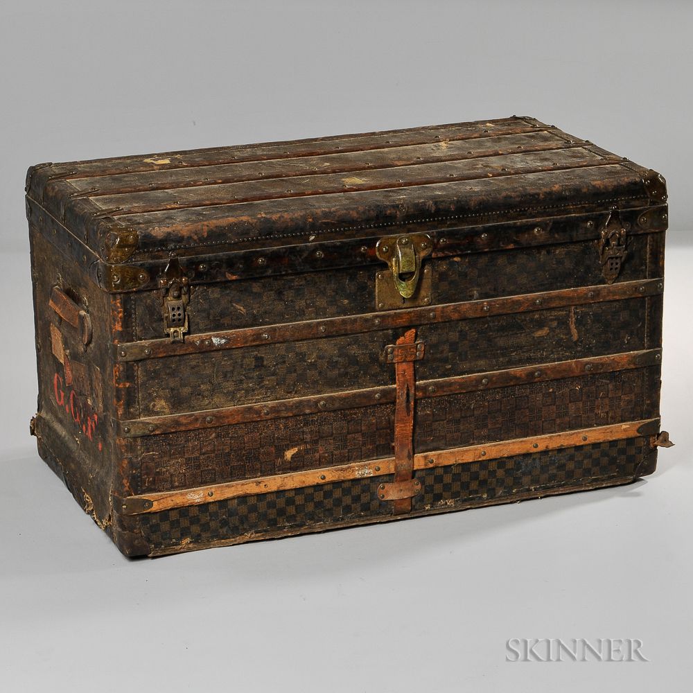Louis Vuitton Damier Canvas Trunk | Sale Number 3031B, Lot Number 318 | Skinner Auctioneers