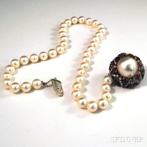 Pearl Necklace with Gem-set Clasp