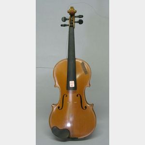 Modern Saxon Violin