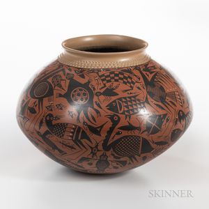 Contemporary Mata Ortiz Pottery Jar