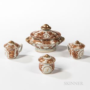 Four Export Porcelain Table Items