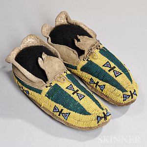 Cheyenne Beaded Hide Youth Moccasins