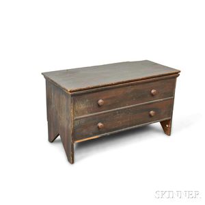 Stained Pine Six-board Chest