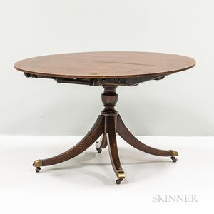 Baker Regency-style Mahogany Veneer Dining Table