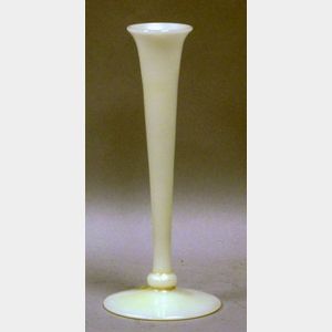 Steuben Ivorene Glass Bud Vase