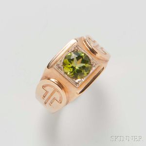 14kt Gold and Peridot Ring