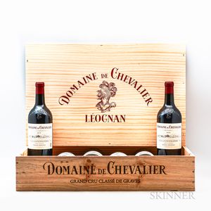 Domaine de Chevalier 2016, 6 bottles (owc)