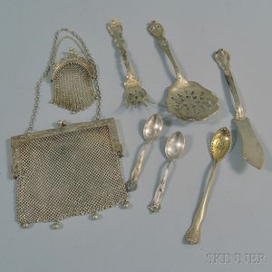Eight Sterling Silver Personal and Flatware Articles