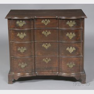 Chippendale Mahogany Block-front Chest of Drawers