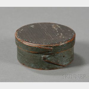 Small Round Blue-painted Lapped-seam Covered Box