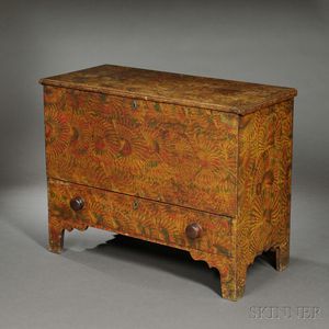 Diminutive Putty-painted Pine Chest over Drawer
