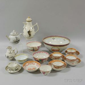 Nineteen Chinese Export Porcelain Tableware Items