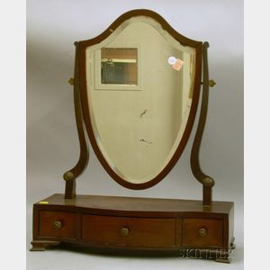 Federal-style Mahogany and Mahogany Veneer Dressing Mirror on Serpentine Cabinet.