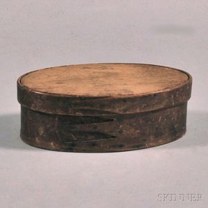 Small Oval Wood Lapped-finger Covered Box