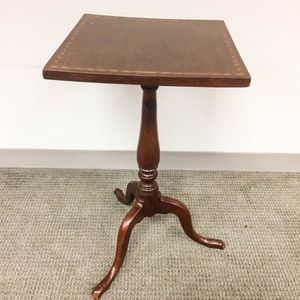 Queen Anne-style Inlaid Cherry Candlestand