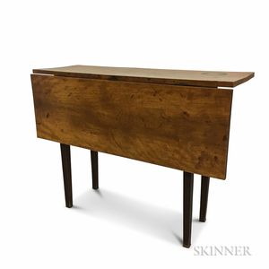 Country Brown-painted Birch Single-leaf Table