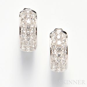 18kt White Gold and Diamond Huggie Earclips