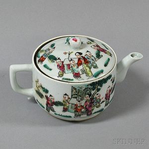 Famille Verte Teapot