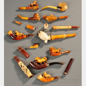 Fourteen Assorted Pipes and Cheroot Holders