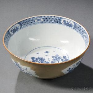 Cafe-au-lait Decorated Chinese Export Porcelain Bowl