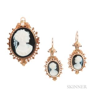 Antique Bicolor Gold and Hardstone Cameo Suite