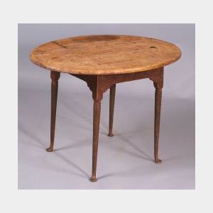 Queen Anne Maple and Pine Tea Table