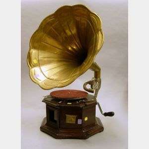 Horn Phonograph Replica