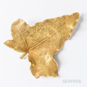 18kt Gold Leaf Brooch