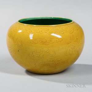 Yellow-glazed Alms Bowl