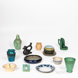 Twenty-one Pieces of Arts and Crafts Tableware