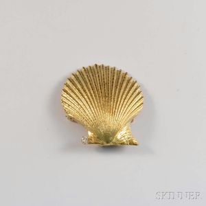 18kt Gold and Diamond Shell Brooch