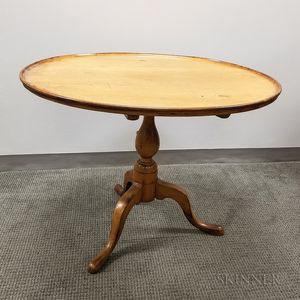 Queen Anne Turned Maple Dished Tilt-top Tea Table