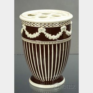 Wedgwood Pearl Glazed White Terra Cotta Stoneware Potpourri Vase and Cover