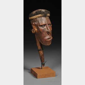New Guinea Carved Wood Head on Short Pointed Staff