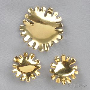 18kt Gold Brooch and Earclips, Tiffany & Co.
