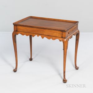 Kittinger for Colonial Williamsburg Rhode Island-style Mahogany Tea Table