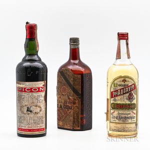 Mixed Spirits, 2 4/5 quart bottles1 29oz bottle