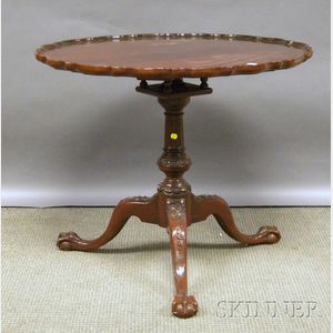 Imperial Chippendale-style Piecrust-top Carved Mahogany Birdcage Tea Table