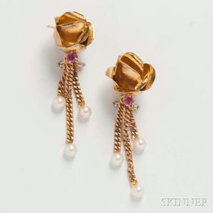 14kt Gold and Cultured Pearl Rose Earclips