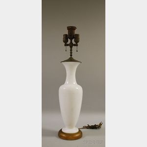 Calcite-type Art Glass Vase/Table Lamp