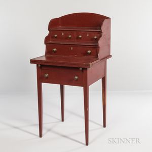 Small Red-painted Desk