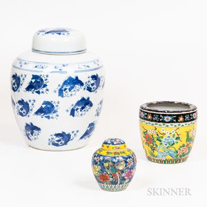 Four Asian Ceramic Items