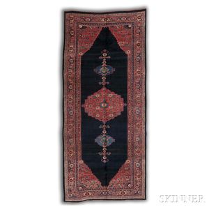 Antique Bidjar Gallery Carpet