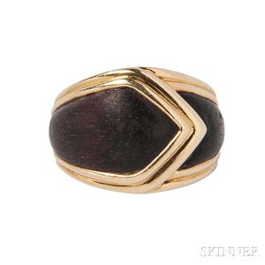 18kt Gold and Wood Ring, Van Cleef & Arpels