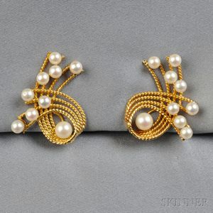 18kt Gold and Cultured Pearl Earclips