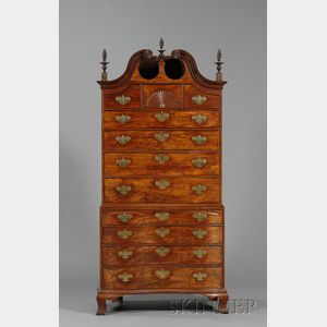 Chippendale Mahogany Carved Scroll-top Oxbow Chest-on-Chest