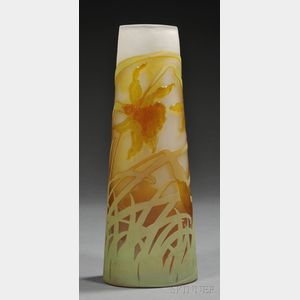 Galle Cameo Glass Daffodil Vase