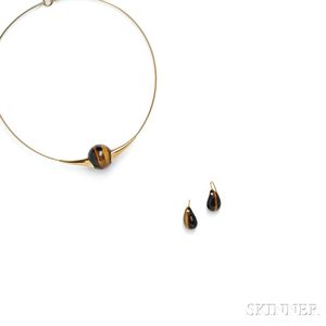 18kt Gold and Tiger's-eye Quartz Necklace, Elsa Peretti, Tiffany & Co.