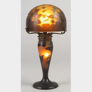 Galle Cameo Glass Table Lamp