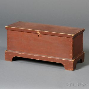 Miniature Red-painted Six-board Chest